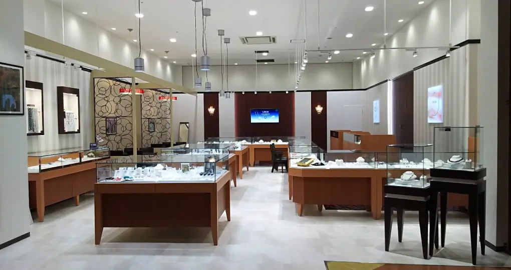 リエジュ イオンマリナタウン店