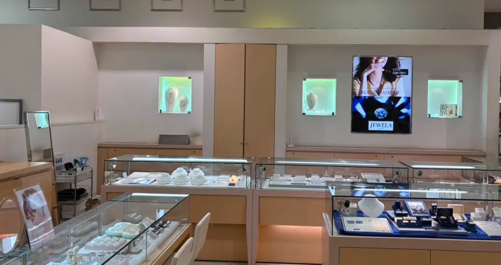 ジュエラ トキハわさだタウン店